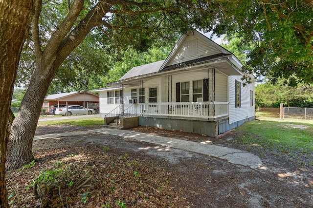 217 S S Greenwood St, Geneva, AL 36340 - view of front of property with covered porch