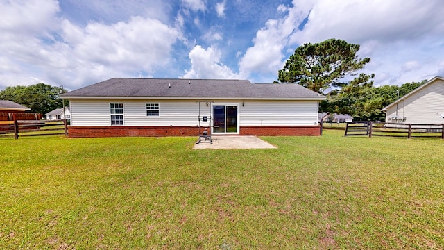 284 Alec Cir, Ozark, AL 36360 - back of house with a patio area