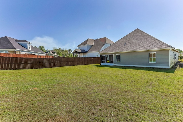 120 Puent Dr, Dothan, AL 36301 - back of property with roof with shingles and central air condition unit