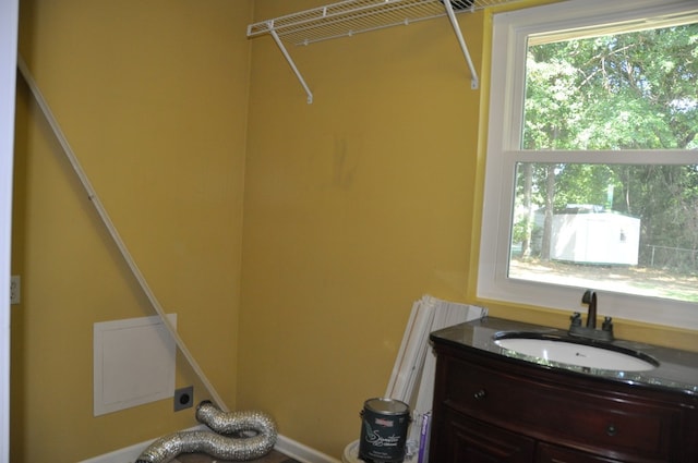 bathroom with vanity