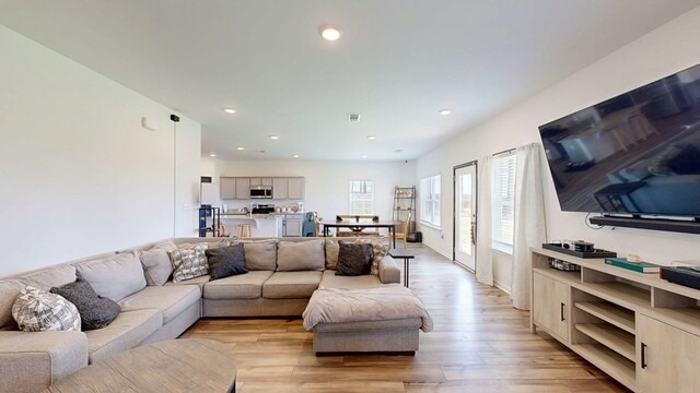 469 Lantana Ct, Rehobeth, AL 36301 - living room featuring recessed lighting and light wood finished floors