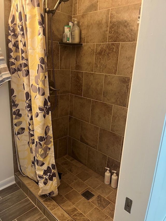 16 Holman St, Daleville, AL 36322 - full bathroom with a shower stall