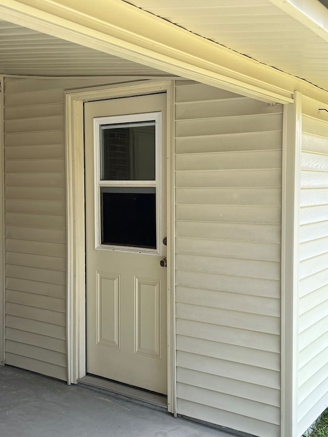 16 Holman St, Daleville, AL 36322 - entrance to property