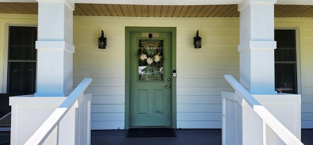 207 W Pullum St, Samson, AL 36477 - entrance to property with a porch