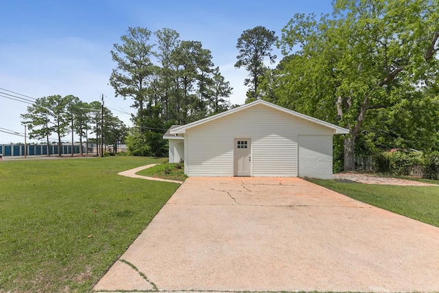 685 Hodgesville Rd, Dothan, AL 36301 - view of garage