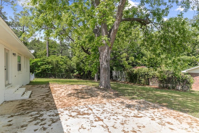 685 Hodgesville Rd, Dothan, AL 36301 - view of yard with a patio and a fenced backyard