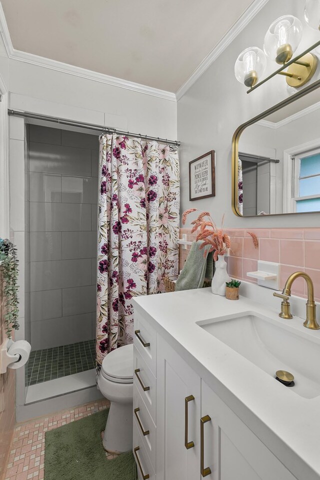 1906 Sullivan Dr, Dothan, AL 36303 - bathroom featuring ornamental molding, a tile shower, toilet, vanity, and tile patterned floors