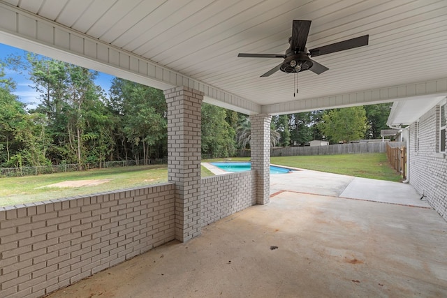 view of patio with ceiling fan