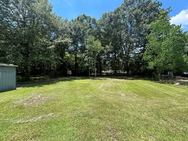402 Reid Dr, Dothan, AL 36301 - view of yard