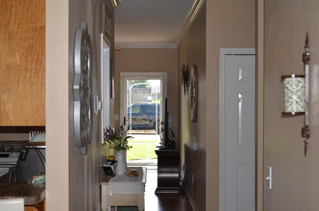 124 Whitney Ave, Enterprise, AL 36330 - foyer featuring crown molding and baseboards