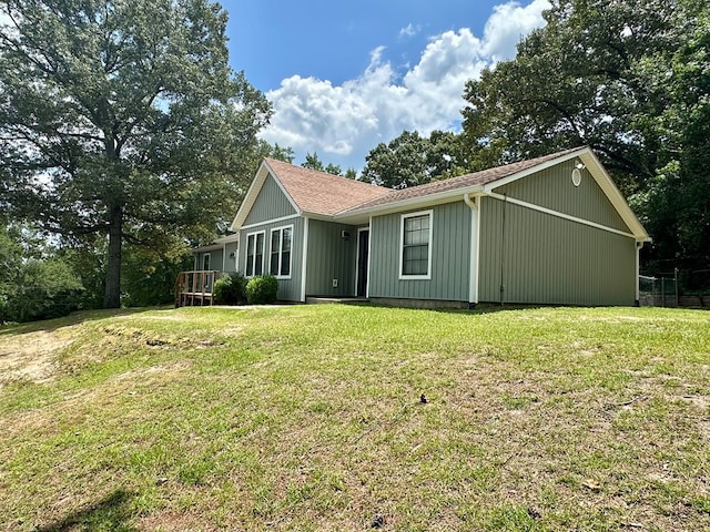 426 Walker Rd, Ozark, AL 36360 - view of home's exterior featuring a yard and a deck