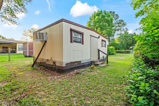 902 Moss St, Dothan, AL 36301 - view of outbuilding featuring entry steps