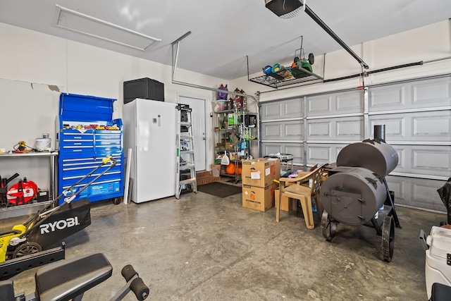 115 Brittany Dr, Dothan, AL 36301 - garage featuring a garage door opener
