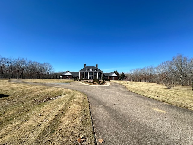 2023 J Saunders Rd, Dothan, AL 36305 - view of asphalt driveway