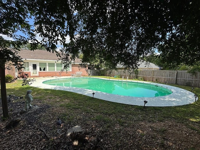 112 Vixen Ct, Dothan, AL 36305 - view of pool with a fenced backyard