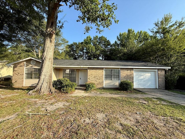 2419 Creekwood Dr, Dothan, AL 36301 - ranch-style house featuring brick siding, a garage, and driveway