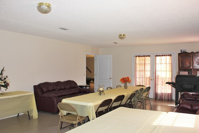 3374 Lake Oak Ridge Dr, Enterprise, AL 36330 - dining area with a textured ceiling