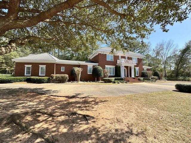 view of neoclassical / greek revival house