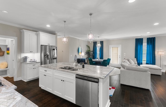 114 Bozeman Way, Dothan, AL 36305 - kitchen featuring stainless steel appliances, a sink, ornamental molding, recessed lighting, and open floor plan
