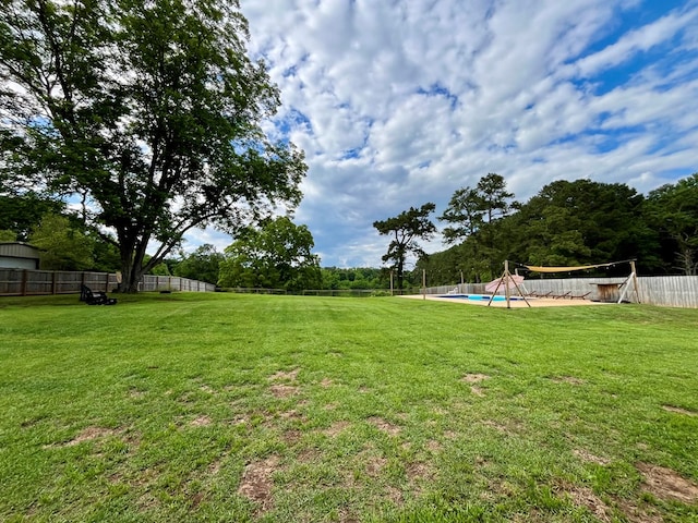 212 Neenan Dr, Enterprise, AL 36330 - view of yard