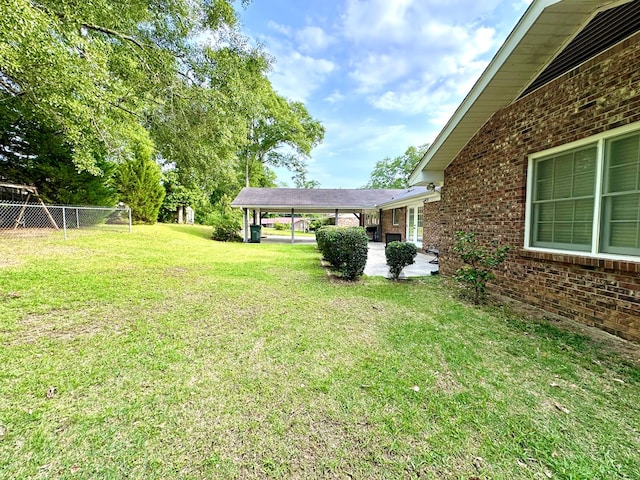 1317 Cambridge Rd, Dothan, AL 36305 - view of yard with a patio