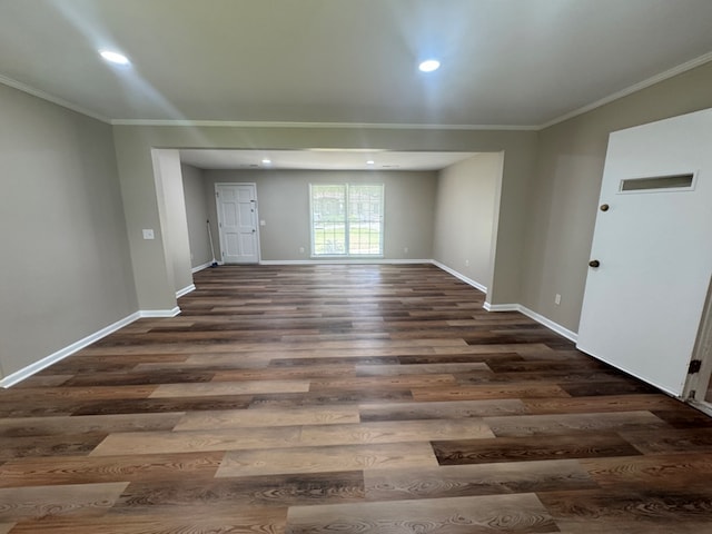 411 Kentworth Dr, Dothan, AL 36301 - spare room featuring dark wood-style flooring, crown molding, and recessed lighting