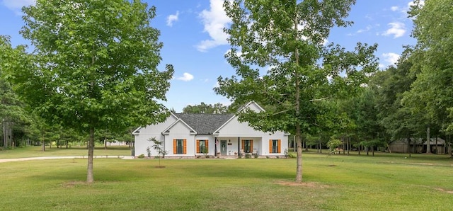 3155 Eddins Rd, Dothan, AL 36301 - modern farmhouse with a front lawn