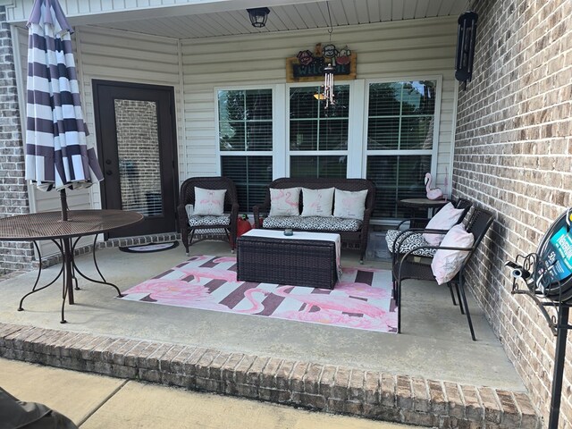 526 Ridgeland Rd, Dothan, AL 36301 - view of patio / terrace featuring outdoor lounge area