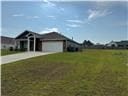 205 Mairead Dr, Dothan, AL 36301 - view of side of property featuring a lawn and an attached garage