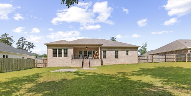 606 Billings Trl, Dothan, AL 36305 - back of property with ceiling fan and brick siding