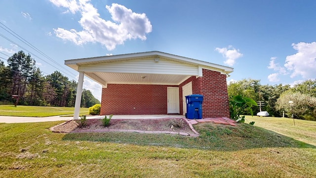 view of property exterior featuring a yard