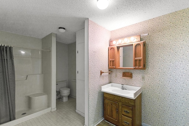 1104 Valley Forge Rd, Dothan, AL 36301 - full bathroom with vanity, a shower stall, toilet, a textured ceiling, and baseboards