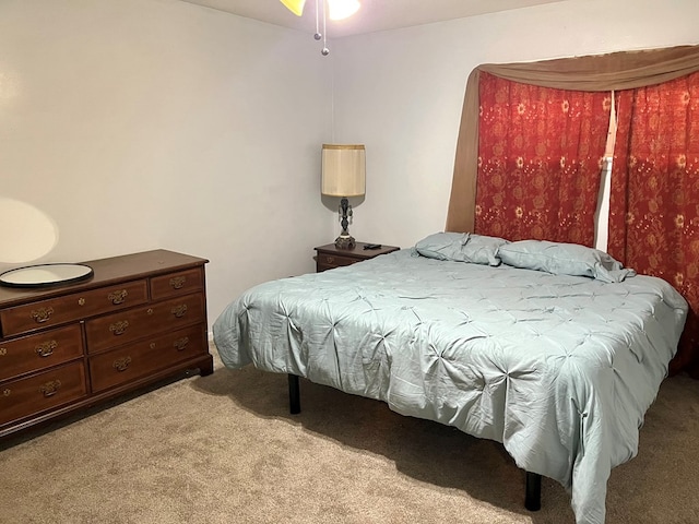 bedroom with carpet