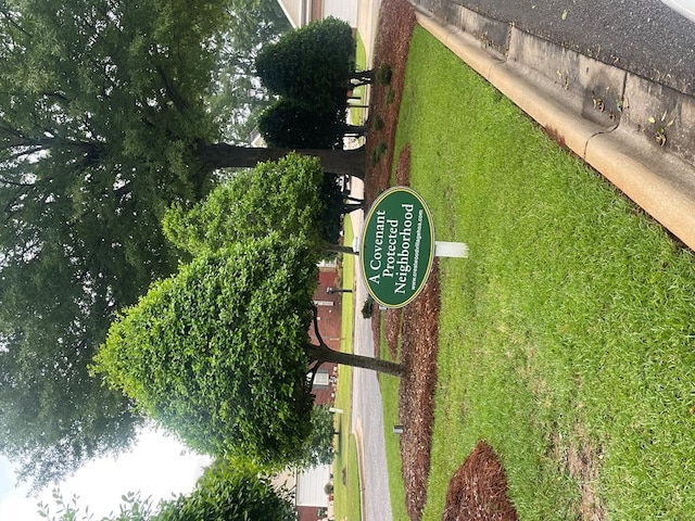 210 Petersburg Ct, Dothan, AL 36301 - view of details
