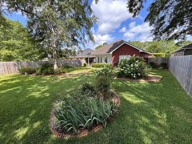 210 Petersburg Ct, Dothan, AL 36301 - view of yard with a fenced backyard