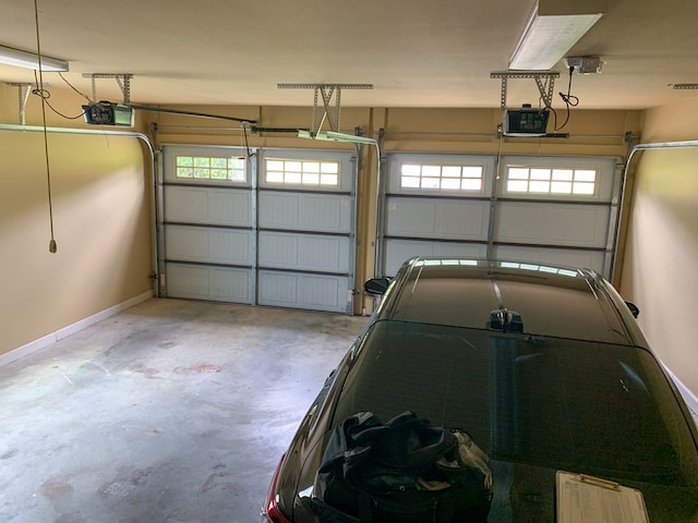 708 Sandstone Dr, Dothan, AL 36303 - garage featuring a garage door opener