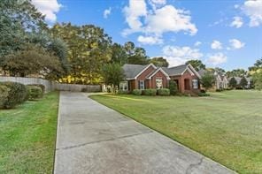 view of front of house with a front yard