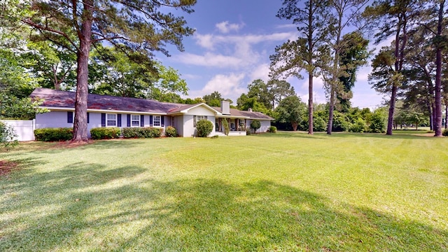 514 S Main St, Headland, AL 36345 - ranch-style home featuring a chimney