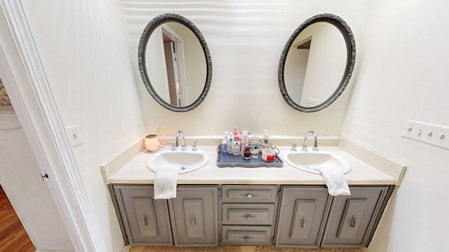 514 S Main St, Headland, AL 36345 - bathroom with double vanity