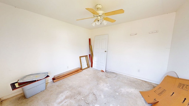 412 Darlington Cir, Dothan, AL 36301 - spare room featuring concrete floors, ceiling fan, and baseboards