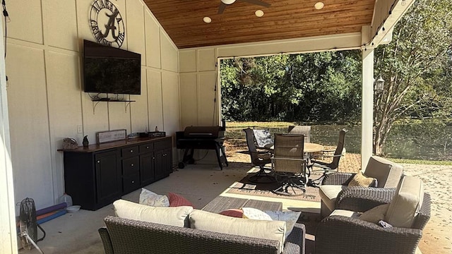 view of patio / terrace with ceiling fan