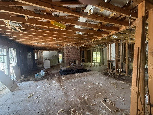 111 Lakeview Dr, Eufaula, AL 36027 - photo 18