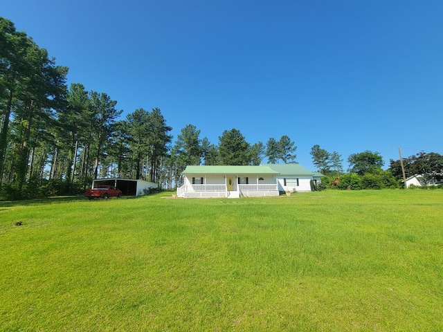 952 Easterling Mill Rd, Ariton, AL 36311 - view of front of house with a front yard