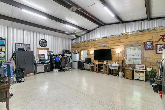 garage with ceiling fan