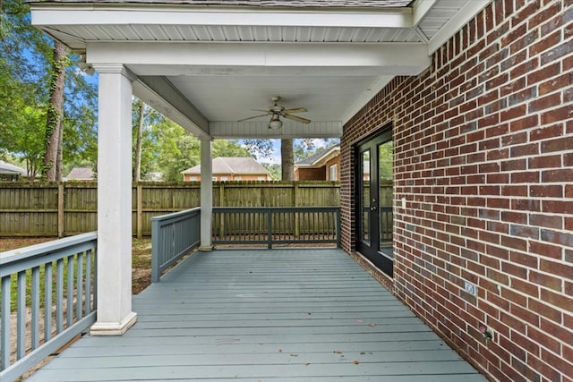 133 Brockton Ct, Dothan, AL 36305 - deck with a ceiling fan