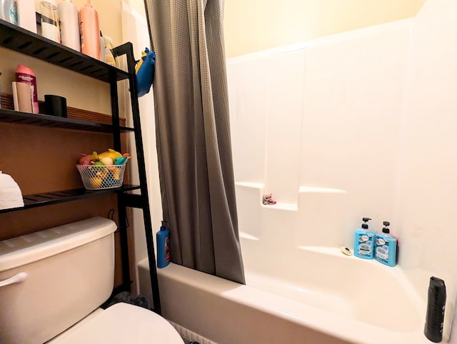 3602 Pebble Creek Ln, Dothan, AL 36303 - full bathroom featuring toilet and shower / bath combo