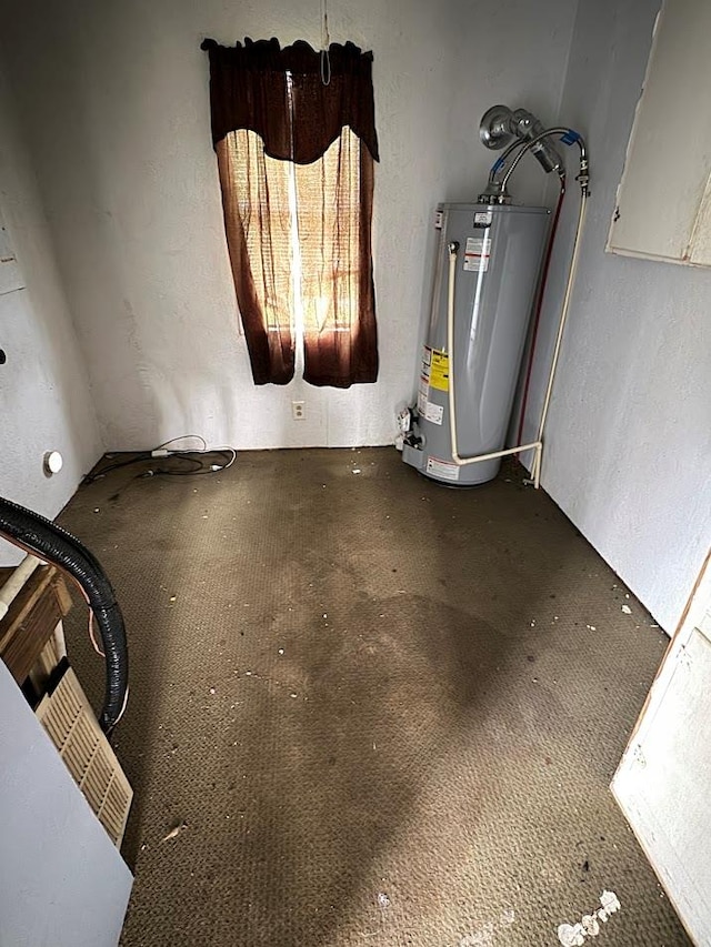 811 Maude Ave, Opp, AL 36467 - utility room featuring water heater