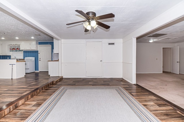 foyer entrance with recessed lighting, a textured ceiling, and ceiling fan