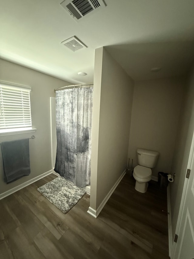 34 Popcorn Cir, Rehobeth, AL 36301 - full bathroom with a shower with curtain and wood finished floors