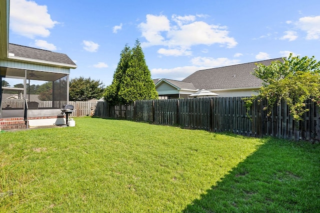106 Camberly Ct, Dothan, AL 36301 - fenced backyard featuring a sunroom
